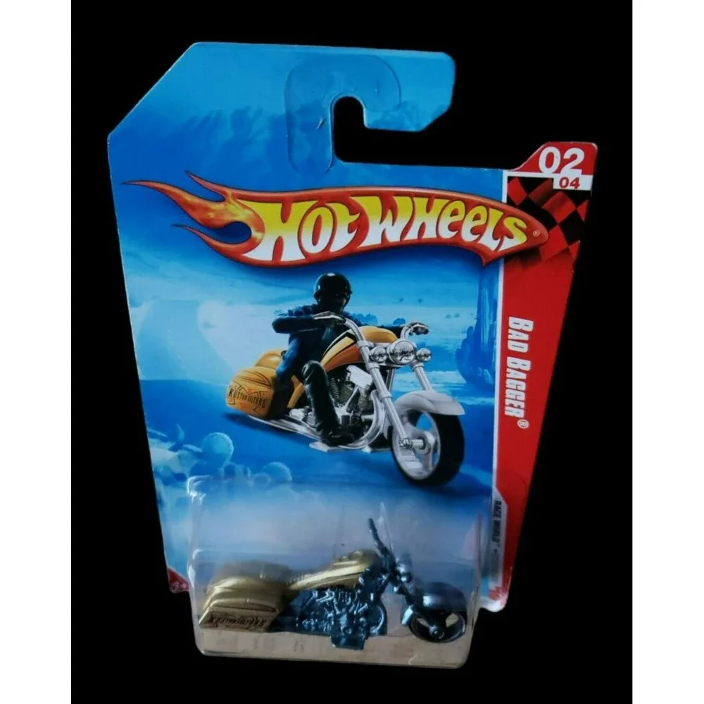 2012 Hot Wheels BAD BAGGER HW CITY WORKS '12 #137 & HIGHWAY '10 #194 LOT Of 2